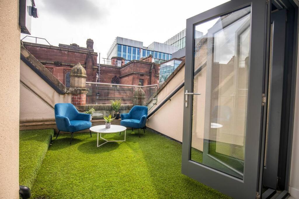 Central Townhouse With Roof Terrace マンチェスター エクステリア 写真