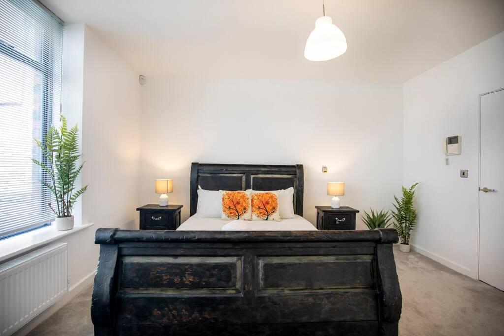 Central Townhouse With Roof Terrace マンチェスター エクステリア 写真